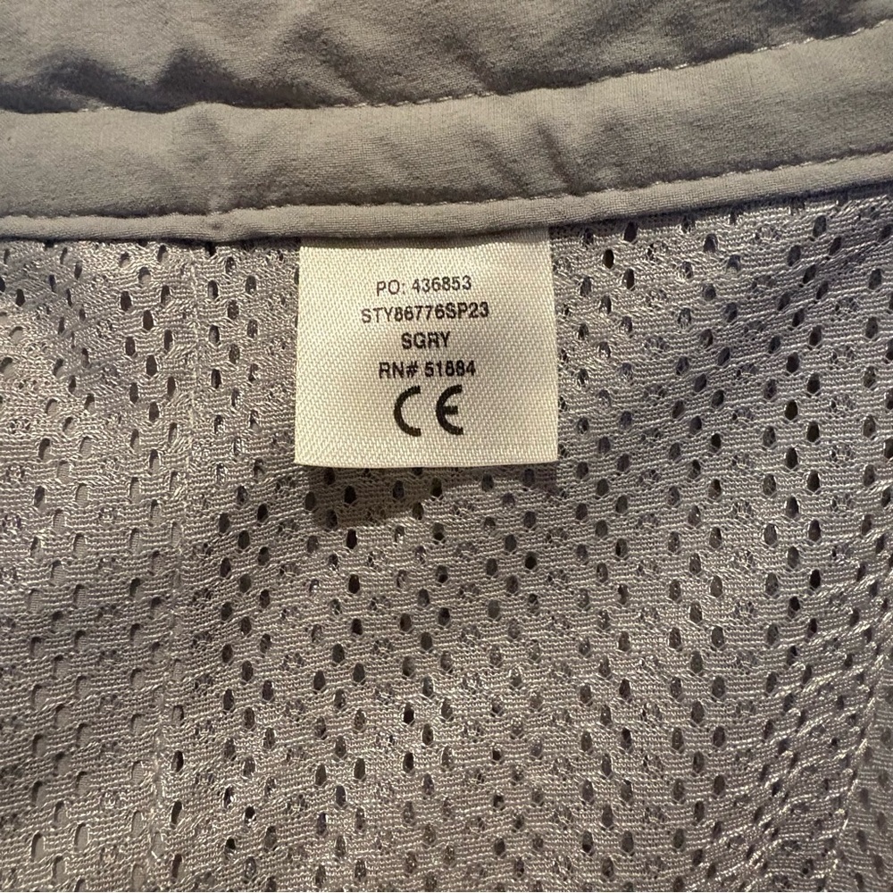 Patagonia Men Light Gray Swim Shorts Size 33 - Picture 6 of 6